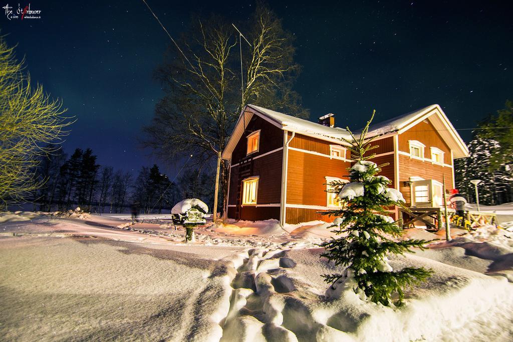 Napapiirin Jaervilomat Hotel Luukonniemi Exterior photo